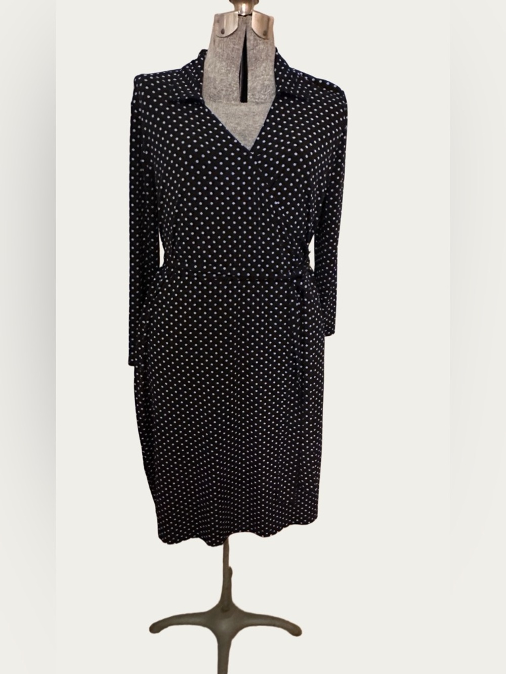 Jones New York Large Dark Blue Polka Dot Wrap Dress - Classic Women's Dress
